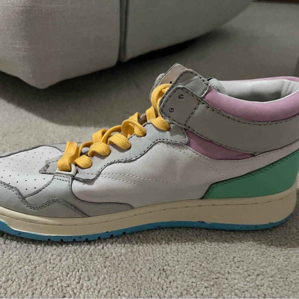 Oncept Coastal Multi Sneakers High Top size 10